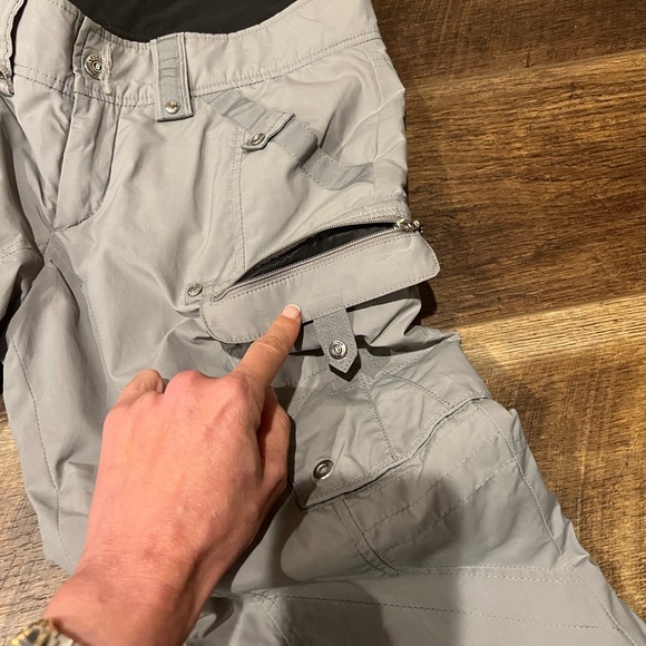 Bogner Women’s Cargo Ski Pants Size 6 - Picture 12 of 13